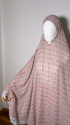 tenue de prière rose fleuri, pratique facile à mettre tissu en lycra tissu elastique au niveau du menton flowae