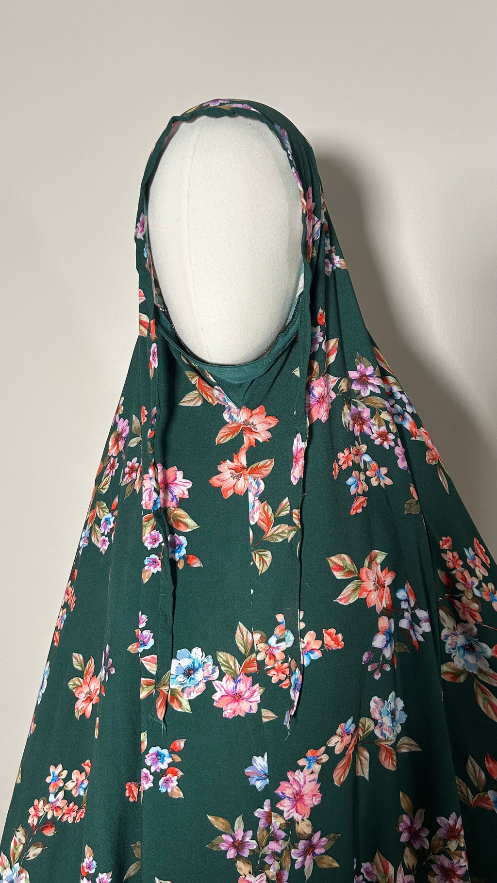 tenue de prière vert émeraude fleuri, pratique confortable tissu élastique
