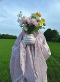 robe de prière sakura rose dentelle, fleurs cottage core jardin